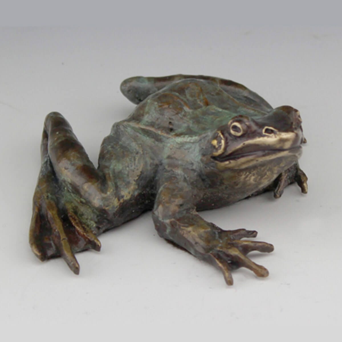 Leopard Frog 2 bronze sculpture by Mark Dziewior at 7 Mile Creek Studio.